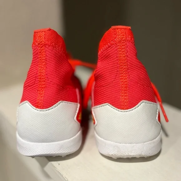 Adidas Predator 20.3 FG Kids Indoor Soccer Cleats Red FV3183 Toddler Sz 12 - Picture 9 of 9